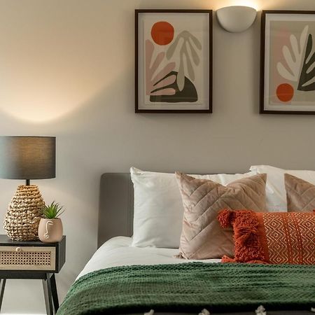 לונדון 2 Bedroom Apartment With Park Views Shoreditch מראה חיצוני תמונה